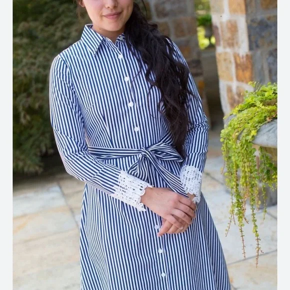 Dainty Jewells | Park Avenue Dress | Maxi length - Picture 4 of 7